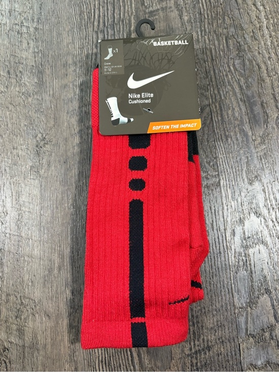 Nike Other - NEW | NIKE Elite Basketball Crew Mens Socks - Shoe Size Large 9-12